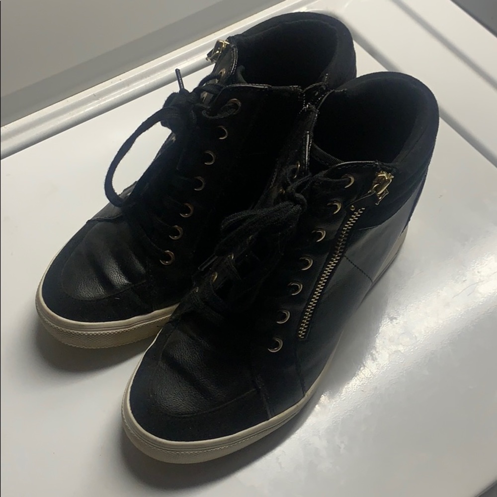 Aldo black lace up wedges with gold zipper size 10